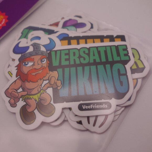 VeeFriends MANGA STICKER PACK (15 Mystery Stickers Per Pack) with Checklist - Picture 2 of 16